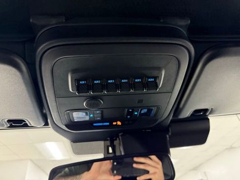 New 2025 Ford Bronco Badlands image 20