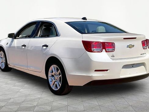 Used 2013 Chevrolet Malibu Eco w/ Power Convenience Package FWD image 4