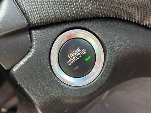 Certified 2023 Chevrolet Equinox RS w/ RS Leather Package FWD image 31