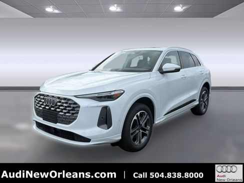New 2026 Audi Q5 Premium AWD/4WD image 1
