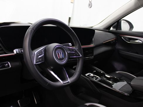 Used 2024 Buick Envision Sport Touring image 17