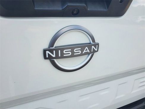 New 2026 Nissan Frontier S image 9