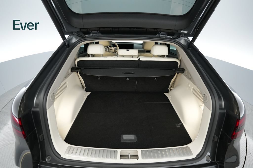 Used 2023 Genesis GV60 Advanced AWD/4WD image 8