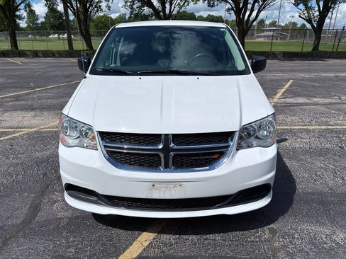 Used 2013 Dodge Grand Caravan SE FWD image 16