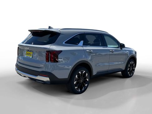 New 2026 Kia Sorento EX AWD/4WD image 5