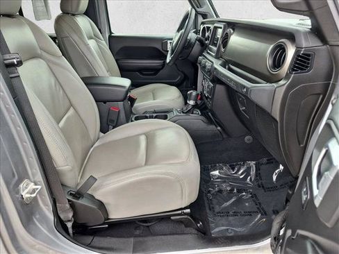 Used 2019 Jeep Wrangler Unlimited Sport S AWD/4WD image 21