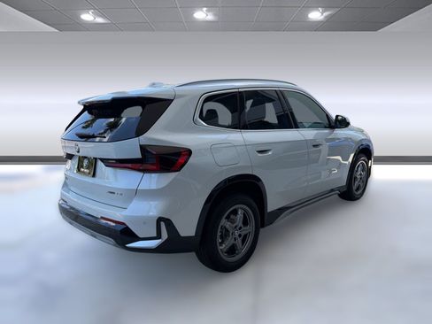 Used 2026 BMW X1 xDrive28i w/ Convenience Package AWD/4WD image 9
