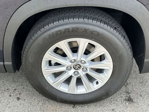 Used 2026 Toyota Grand Highlander AWD Hybrid image 5