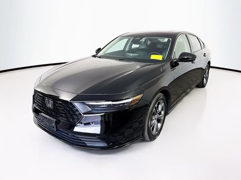 Used 2025 Honda Accord EX-L image 3