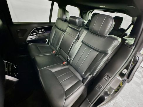 Used 2023 Land Rover Range Rover Long Wheelbase SE AWD/4WD image 23
