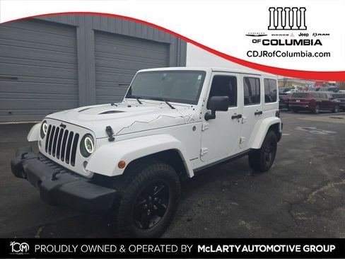 Used 2015 Jeep Wrangler Unlimited Sahara image 1