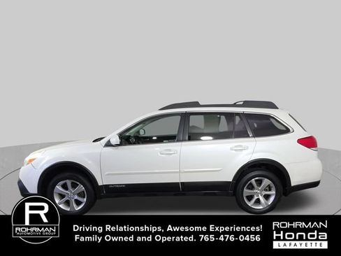 Used 2014 Subaru Outback 2.5i Limited w/ Moonroof Package AWD/4WD image 5