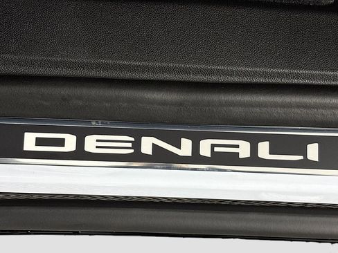 New 2026 GMC Acadia Denali Ultimate image 37