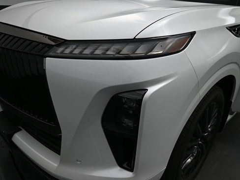 New 2026 INFINITI QX80 Autograph image 13