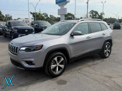 Used 2021 Jeep Cherokee Limited AWD/4WD image 3
