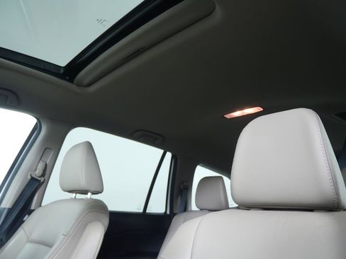 Used 2018 Honda Pilot EX-L image 12