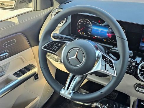 New 2026 Mercedes-Benz GLA 250 4MATIC image 28