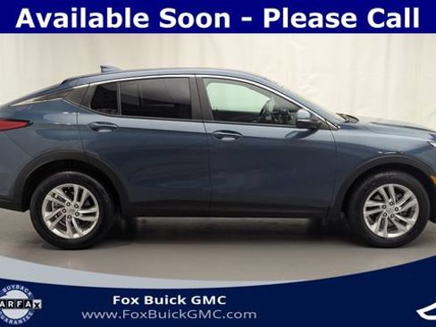 Certified 2024 Buick Envista Sport Touring w/ Convenience I Package FWD image 4