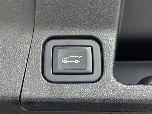 Used 2020 GMC Acadia AT4 AWD/4WD image 13