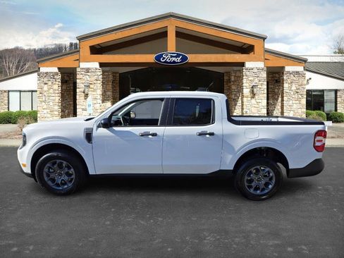 New 2025 Ford Maverick XLT w/ XLT Luxury Package image 8