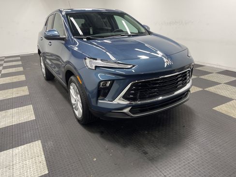 Used 2026 Buick Encore GX Preferred w/ Comfort Package image 6