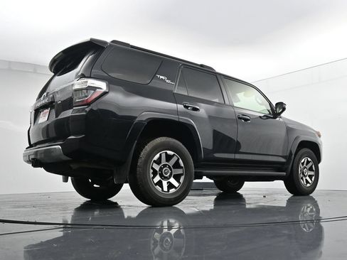 Used 2024 Toyota 4Runner TRD Off-Road AWD/4WD image 37