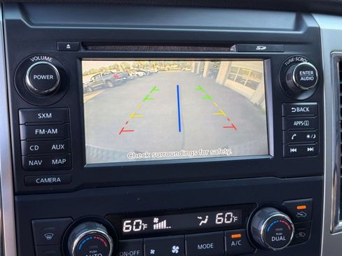 Used 2016 Nissan Titan SL RWD image 22