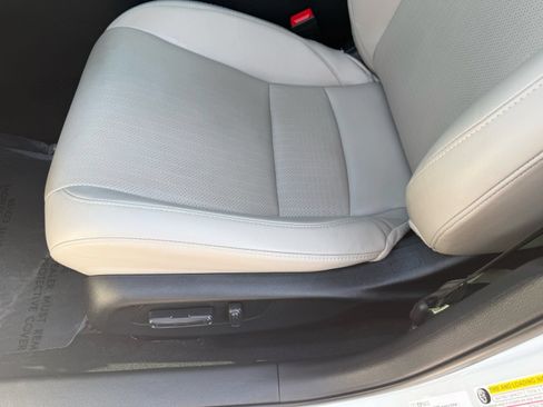 Certified 2023 Honda Civic Touring image 15