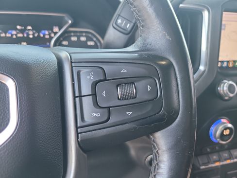 Used 2022 GMC Sierra 1500 Denali w/ Driver Alert Package II AWD/4WD image 30