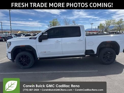 Used 2024 GMC Sierra 2500 AT4 w/ Technology Package image 3