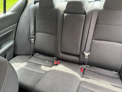 Used 2025 Nissan Altima 2.5 SV FWD image 34