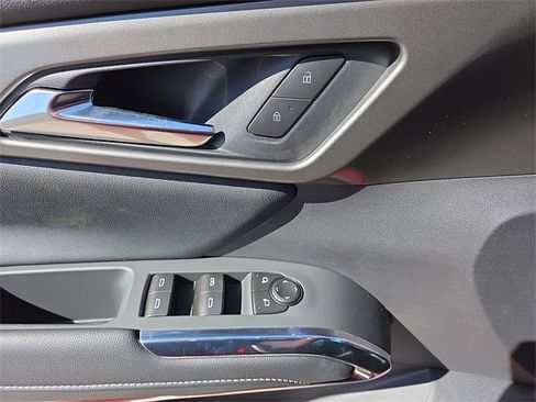 New 2026 Chevrolet Traverse LT w/ Driver Confidence Package image 10