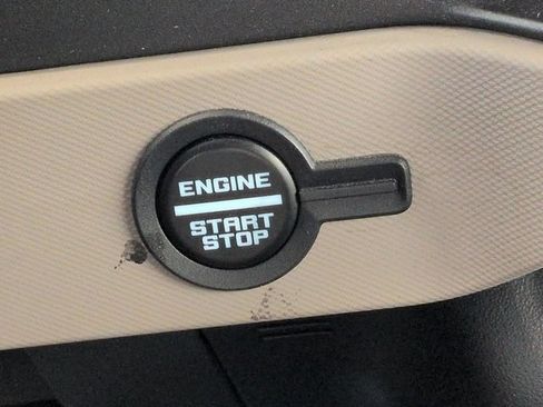 Used 2023 Ford Bronco Wildtrak AWD/4WD image 27