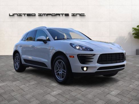 Used 2018 Porsche Macan S image 3