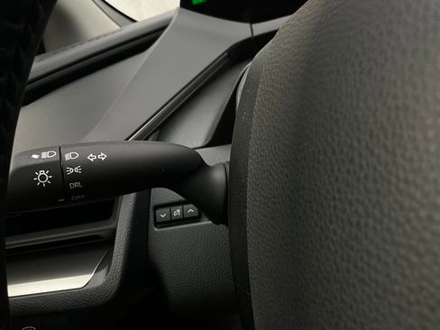 New 2026 Toyota Prius LE image 31