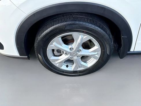 Used 2024 Honda HR-V LX image 29