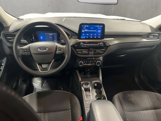 Certified 2025 Ford Escape Active AWD/4WD image 2