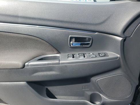 Used 2019 Mitsubishi Outlander Sport LE image 26