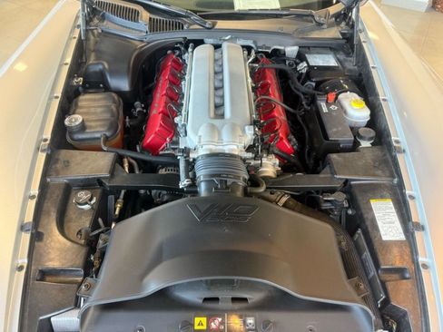 Used 2004 Dodge Viper SRT-10 image 21