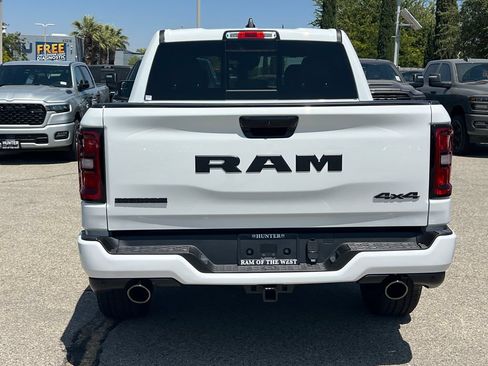 New 2026 RAM 1500 Big Horn w/ Night Edition AWD/4WD image 5