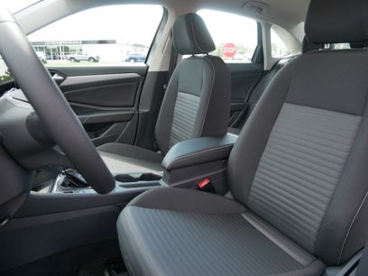 New 2025 Volkswagen Jetta S