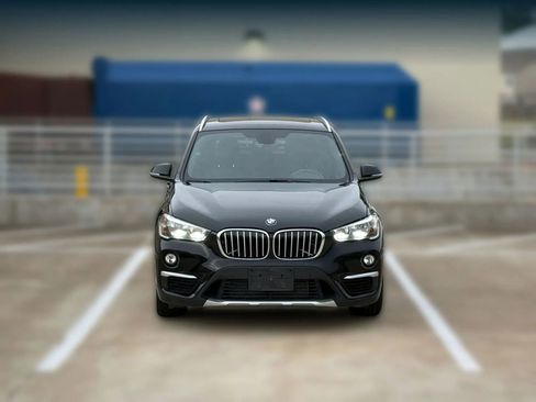Used 2018 BMW X1 sDrive28i image 2