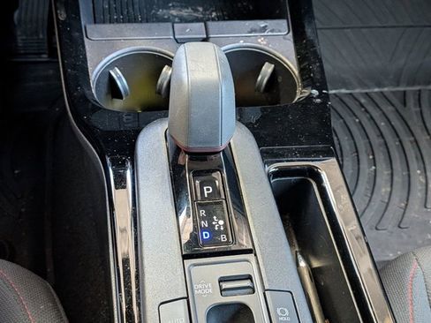 Used 2024 Toyota Prius Prime FWD image 10