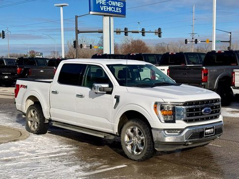 Used 2022 Ford F150 Lariat w/ Max Trailer Tow Package image 6