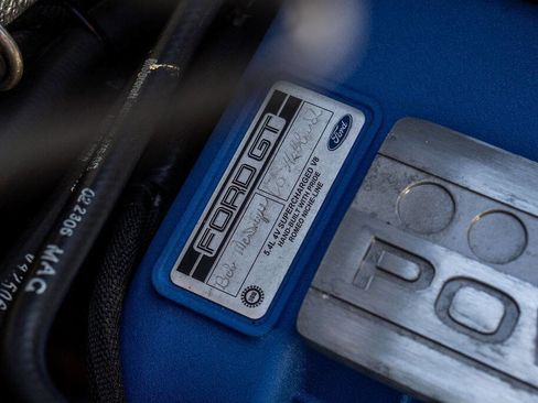 Used 2006 Ford GT image 80