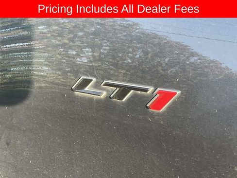 Used 2021 Chevrolet Camaro LT w/ Technology Package RWD image 3