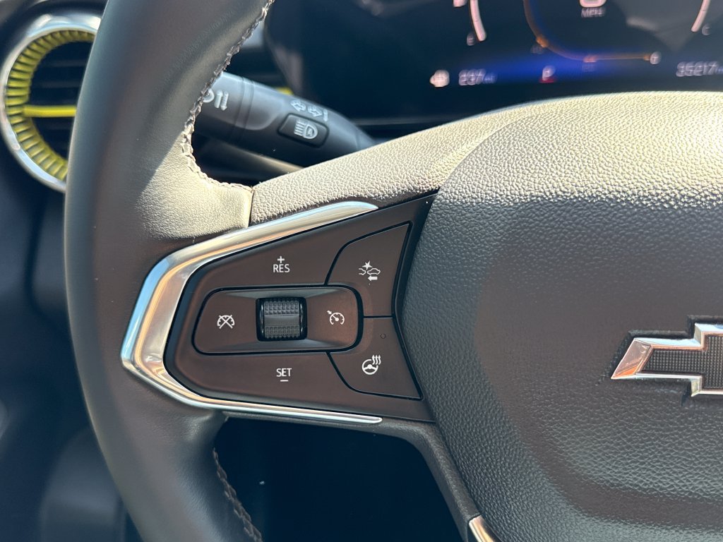 Certified 2024 Chevrolet Trax ACTIV w/ Sunroof Package FWD image 17