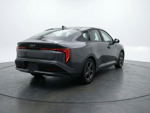 Used 2025 Kia K4 FWD image 9