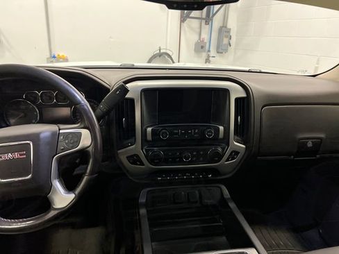 Used 2014 GMC Sierra 1500 SLT w/ SLT Crew Cab Value Package image 14