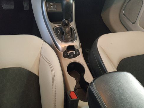Used 2019 Jeep Compass Latitude FWD image 26